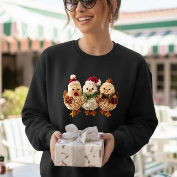 Plus Size Latch Hook Fluffy Chickens Graphic Sweatshirt - Picture 5 of 7